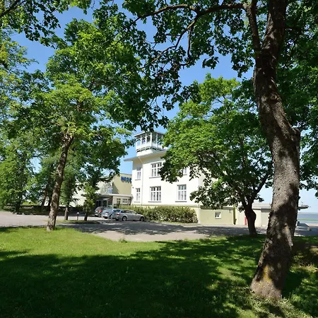 Promenaadi Otel 3*