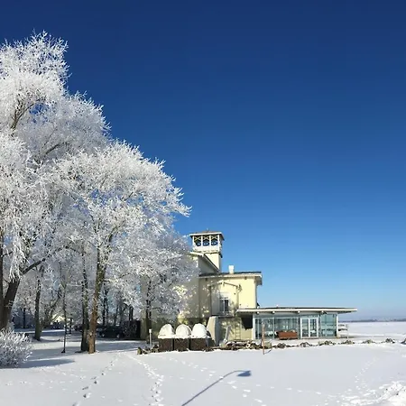 Promenaadi Otel Haapsalu